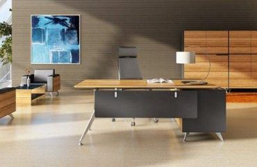 三種常見(jiàn)辦公家具大班臺(tái)的特點(diǎn)